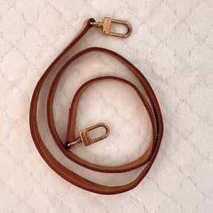 LV Louis Vuitton Purse Strap 39”